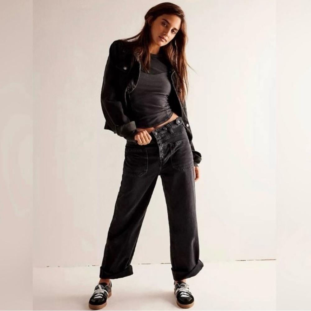 NWT FREE PEOPLE We The Free Black Palmer Cuffed Relaxed Denim Jean SZ: 31